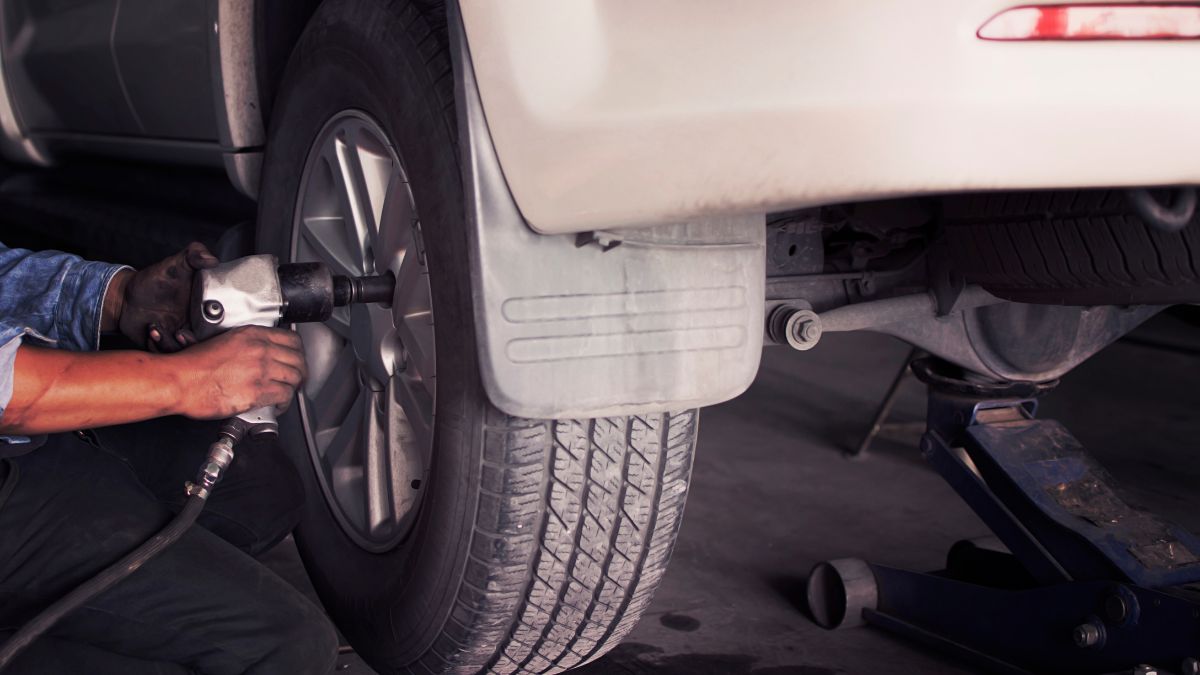 The Pros and Cons of an Aftermarket Air Suspension System