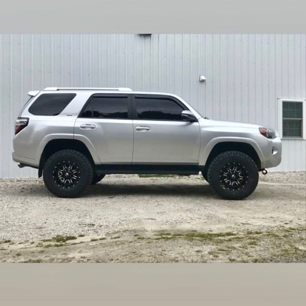 ReadyLift 3" F / 2" R SST Lift Kit for 2006-2014 Toyota FJ Cruiser 69-5060