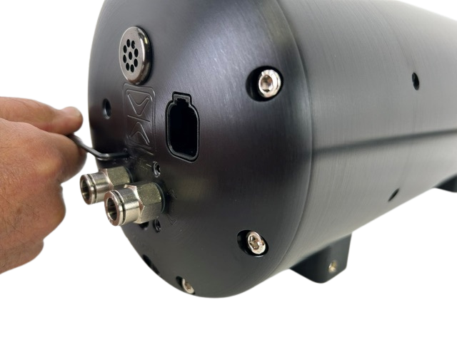 AccuAir ENDO-VT Air Tank Black with NPT Valve Ports - End Cap