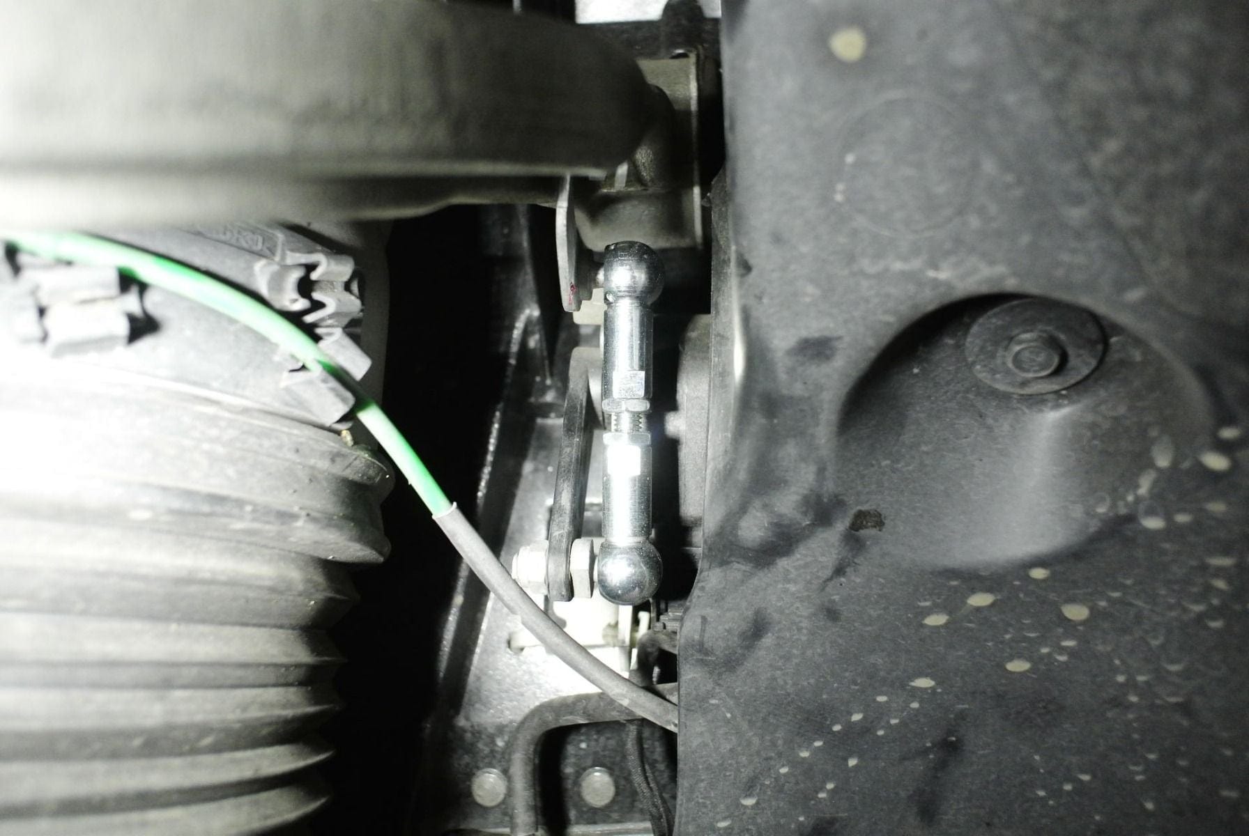 Megan Racing Air Ride Lowering Links for 2016+ Audi Q7 MRC-BM-0401-iv