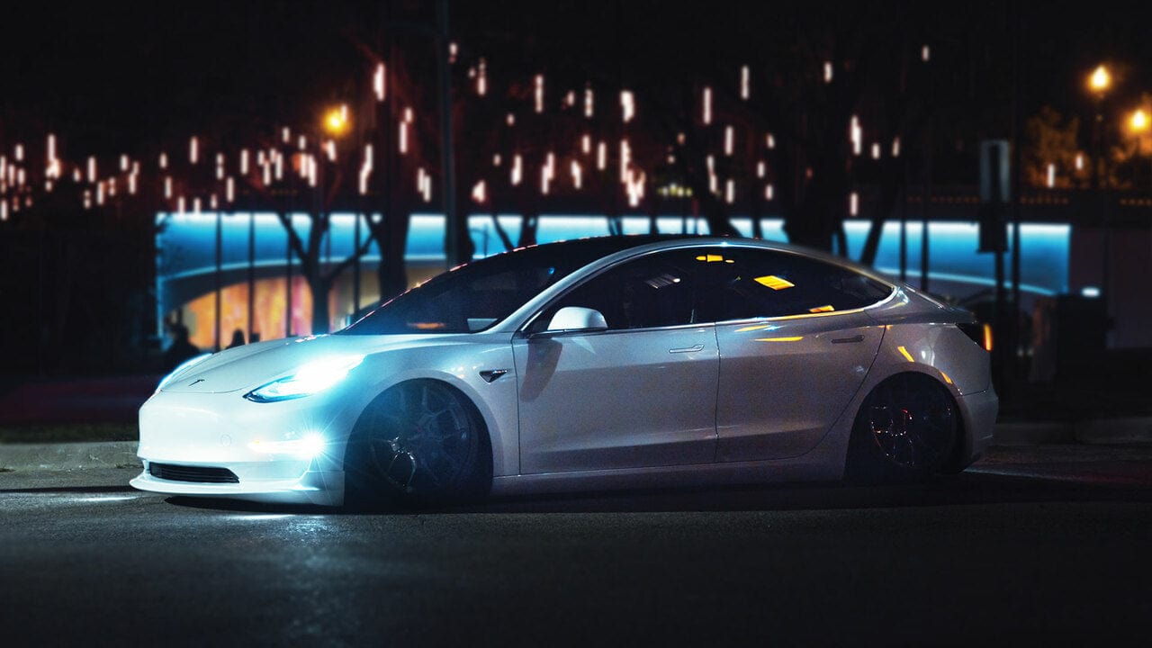 Air Lift Performance Front Kit - 2017-2023 Tesla Model 3 (AWD) 78102