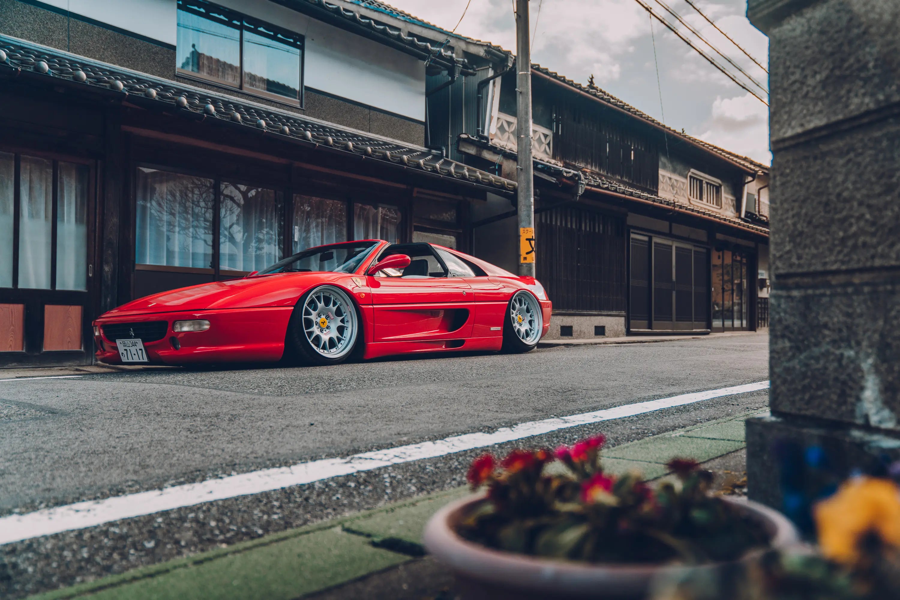 Universal Air Suspension Joins the Air Lift Family