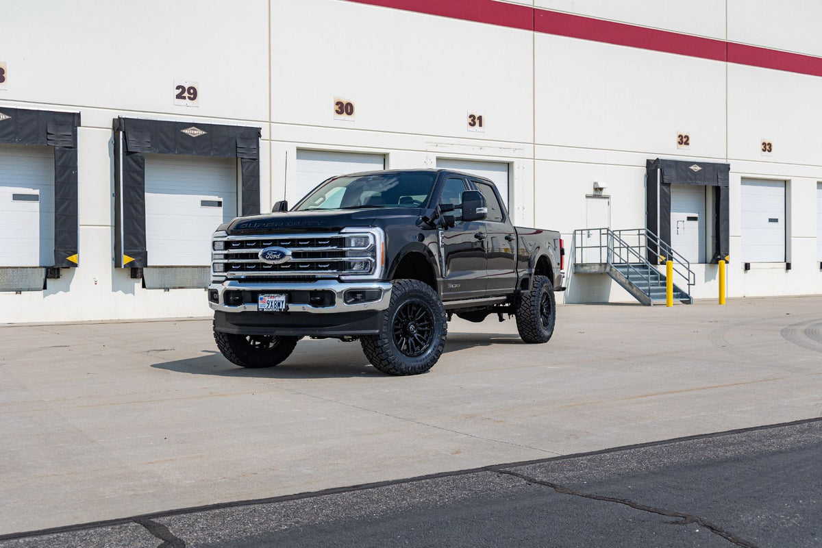 ReadyLift 4" Coil Spring Lift Kit w/Falcon 2.1 Shocks for 2023-2026 Ford F-250 4WD 49-23422