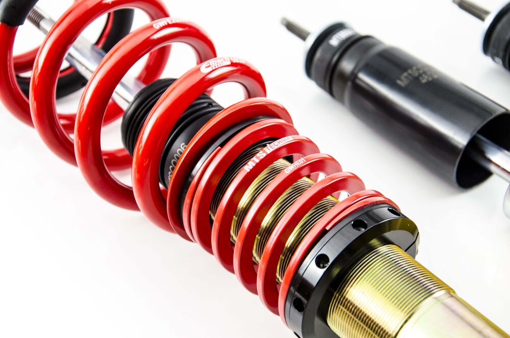 MTS Technik Street Series Suspension Coilover Kit (Gold Housing) for 2004-2026 Chrysler 300C Saloon (LX/LE) MTSGWCH01