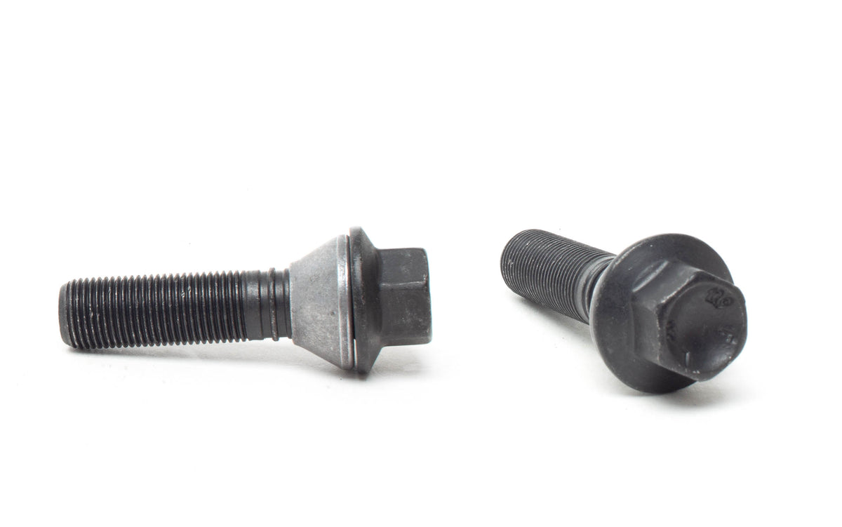 H&R wheel bolts, M14 x 1.25, 60° movable taper seat, 17mm hex, black
