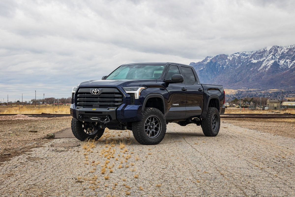 ReadyLift 6" MAX3.3 Suspension System w/Rear Coil Springs for 2022-2025 Toyota Tundra RWD/4WD 42-52640