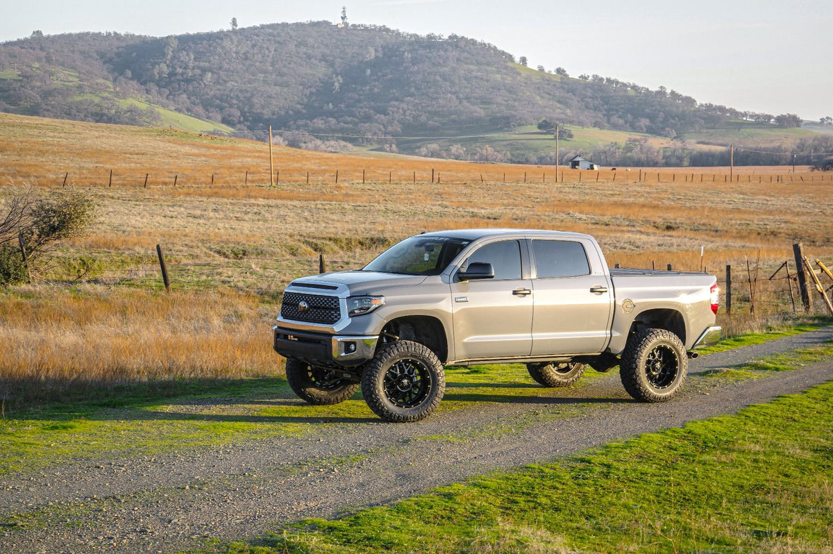 ReadyLift 8" Lift Kit w/Falcon 1.1 Shocks for 2007-2021 Toyota Tundra 44-58770