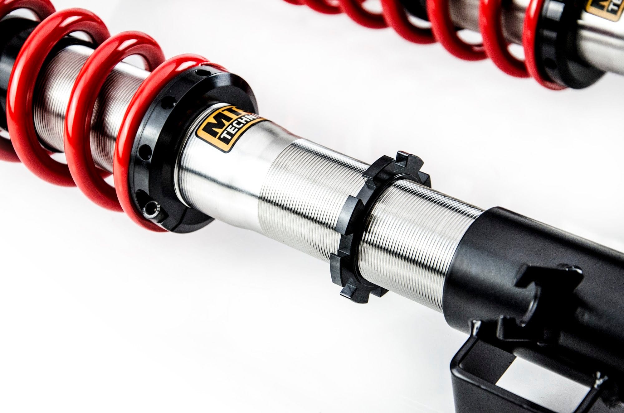 MTS Technik Street Series Coilover Kit for 1978-1992 BMW 850Ci (E31) XMTSGWBM90