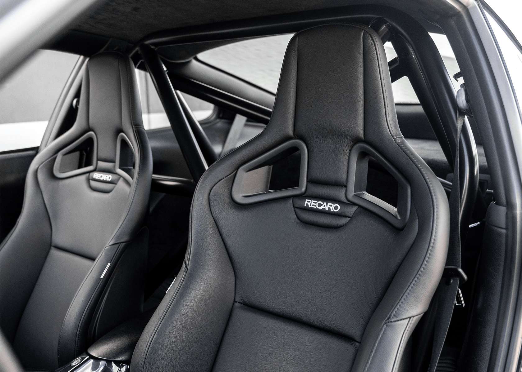 Studio RSR Roll Bar for 1999-2005 Porsche 911 (996)