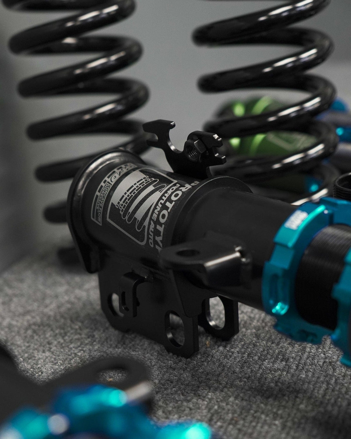 Fortune Auto 510 Series Coilovers - 2023+ Toyota GR Corolla (GZEA14) FA510CFD-GZEA14