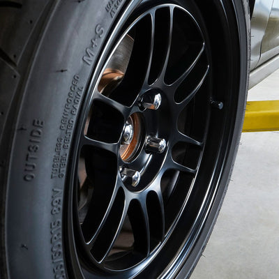 Function and Form Lug Nuts - Steel with Lock Kit