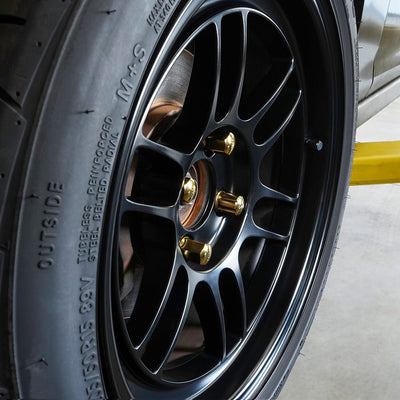Function and Form Lug Nuts - Steel with Lock Kit